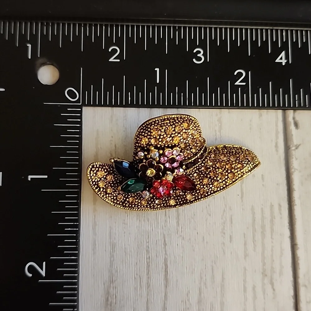 Fancy Hat brooch Loaded With Simulated Rubies,decorated With A Floral Ge…